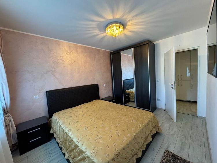 Inchiriez apartament 3 camere, decomandat + parcare, Tatarasi - 6