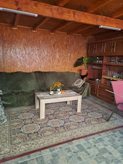 Casa de vanzare, frumoasa ?i cocheta - 1