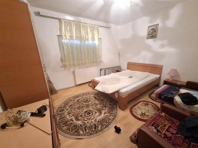 Apartament decomandat 3 camere 2 bai balcon zona Terezian - 23