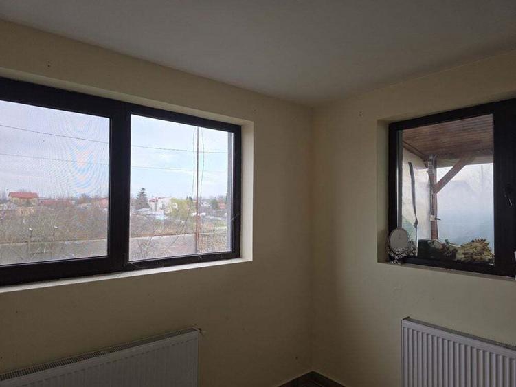 Tunari! Vila de inchiriat, pretabila pentru 15 - 20 muncitori - 1