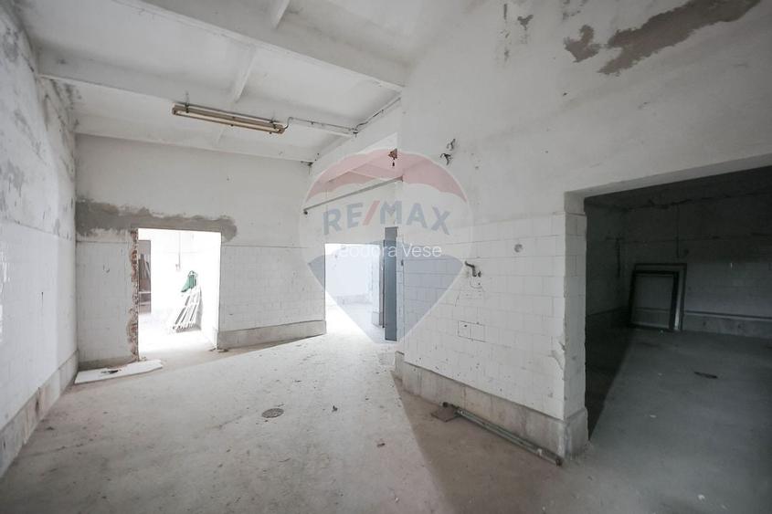 Spațiu industrial, 800 mp în Tilecuș Spațiu industrial, 800 mp în Tilecuș