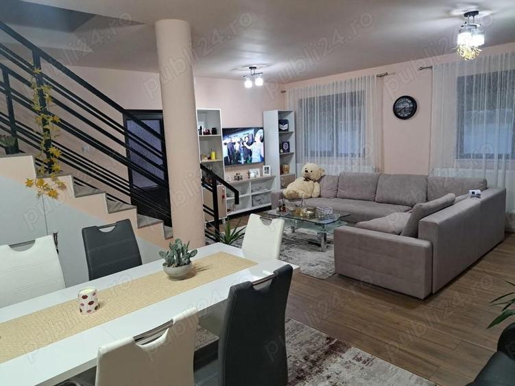 Vand casa locuibila la Costeiu - 5