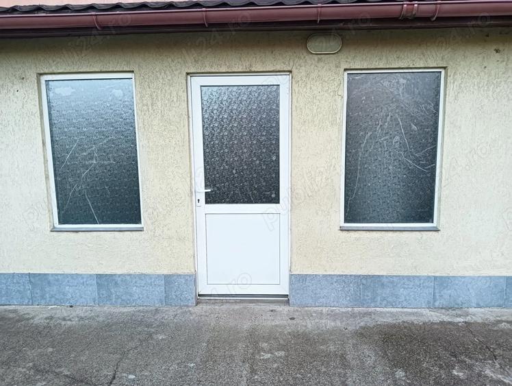 De inchiriat spatiu comercial - 2