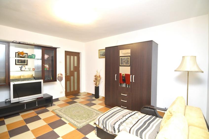 INCHIRIERE GARSONIERA DRISTOR – PARK LAKE - 10