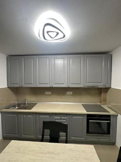 PROPIETAR   13 Septembrie - Maria Cuntan - 3 camere decomandat. - 15