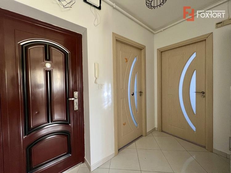 Apartament 3 camere, 63 mp, zona Soarelui, la mansarda - 12