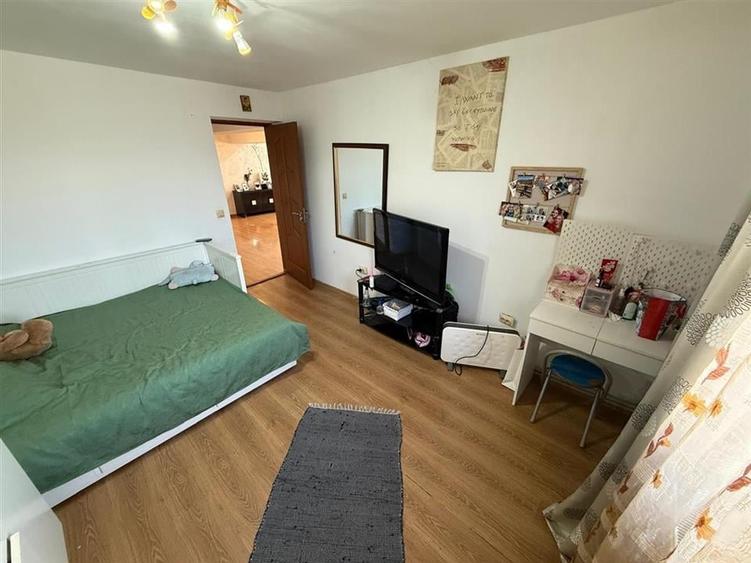 CASA UNIREA ODOBESTI - 18