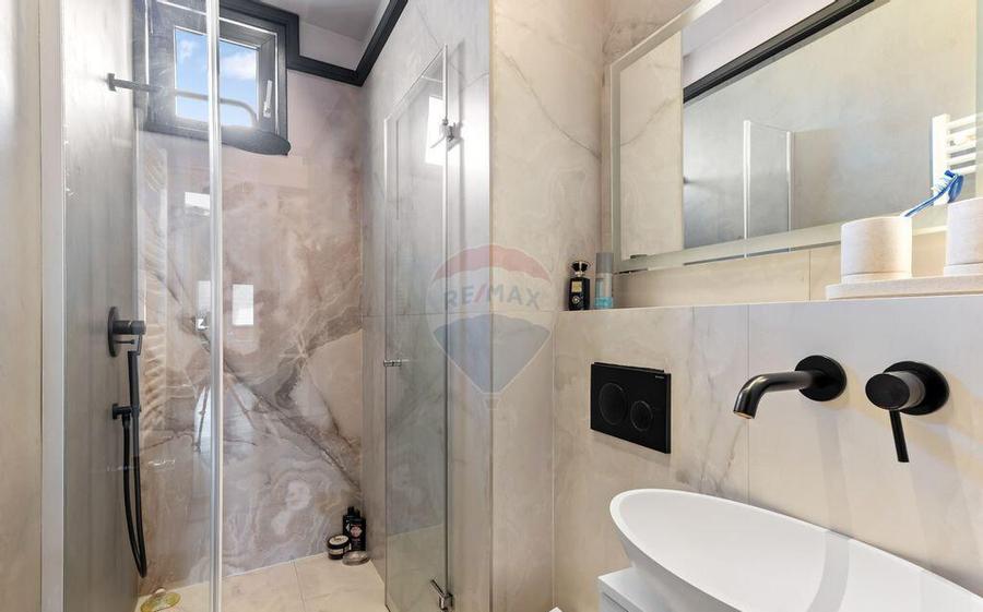 Vila de design, renovata integral 2022, gradina amenaj... - 10