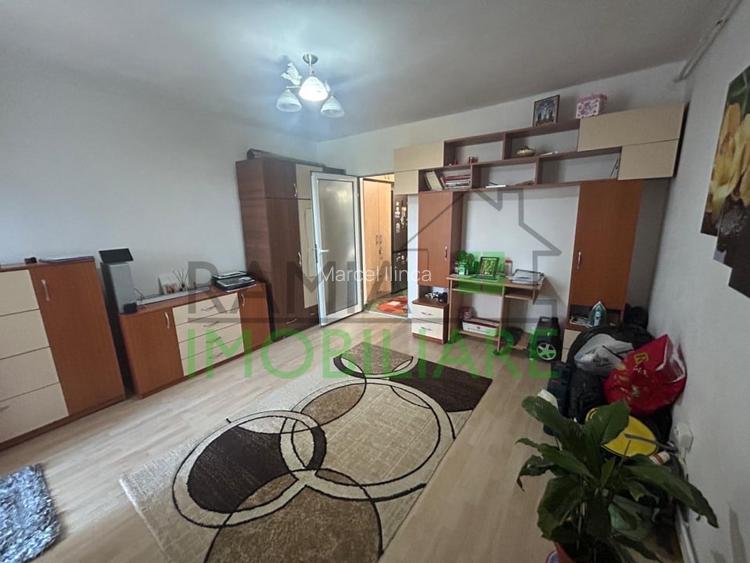 Garsoniera de vanzare  zona Noua