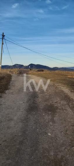 Teren de vanzare Sirnea- Comision 0% - 3