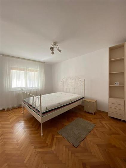 Apartament 2 camere Astra renovat cu loc de parcare inclus - 4