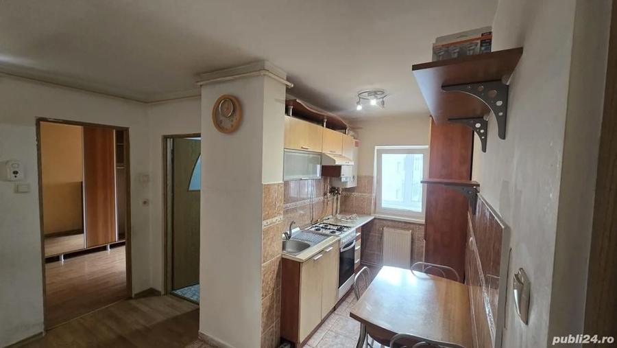 De vanzare Apartament 2 camere decomandat - 1