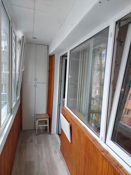 Inchiriez apartament ghimbav - 1