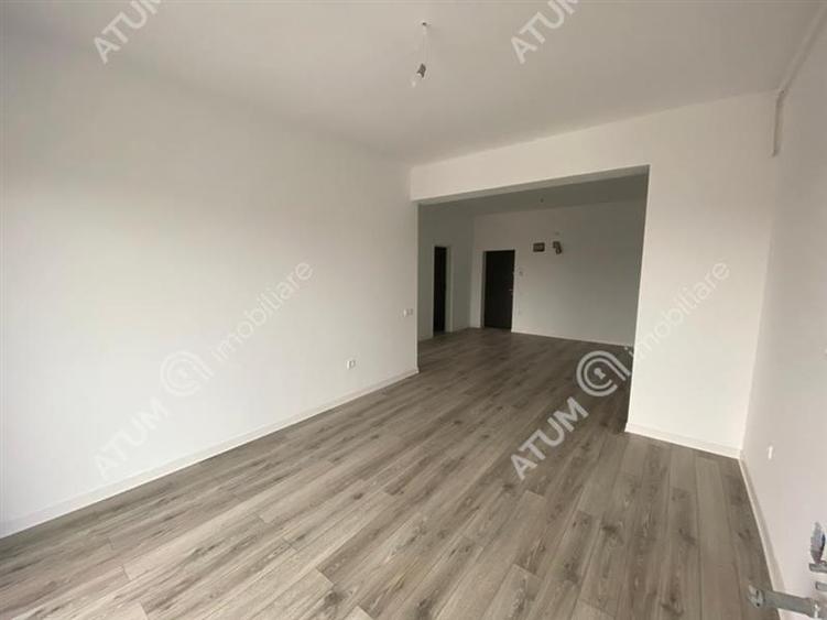 Apartament de 2 camere cu balcon si boxa etajul 2 zona Pictor Brana - 3