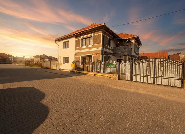 Casa vânzare la cheie Orăștie  - 1