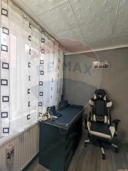 Casa / Vila oportunitate cu 5 camere priveliste frumoasa - 10