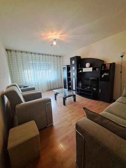 PROPRIETAR, Sarari, Apartament 2 camere, decomandat, et.3 4, - 5