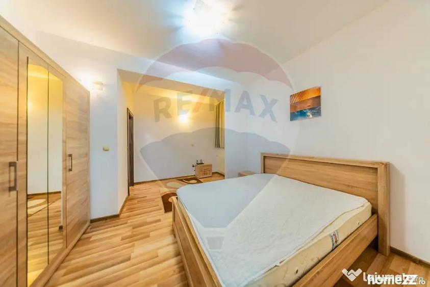 Apartament cu 3 camere decomandat în UTA