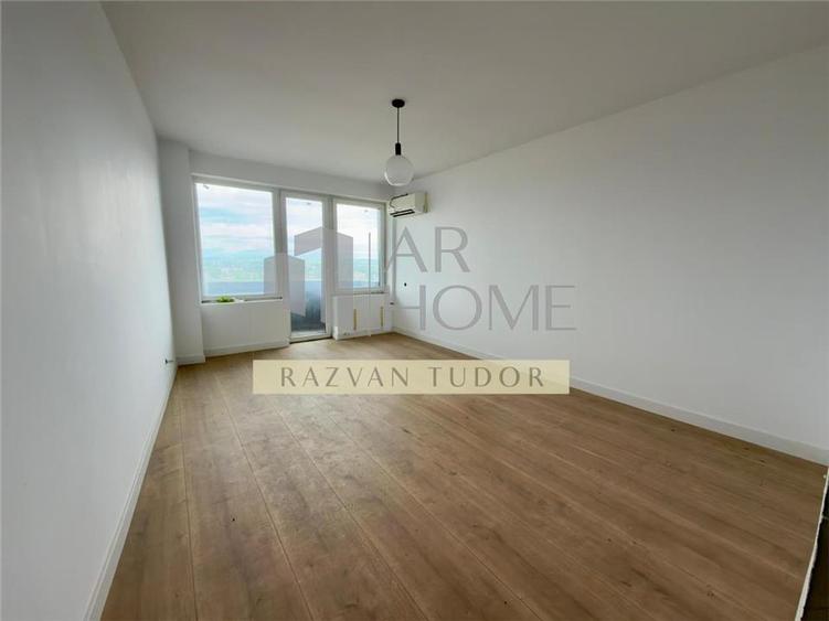 Apartament cu 4 camere decomandat în Ultracentral