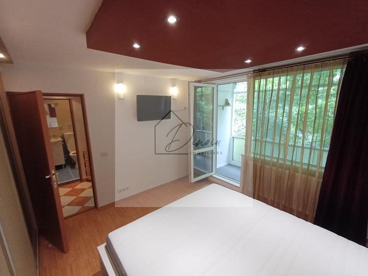 Apartament cu 3 camere decomandat, mobilat în Berceni