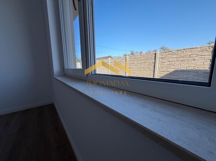 Duplex cu 3 camere cu Canalizare în Moșnița Nouă