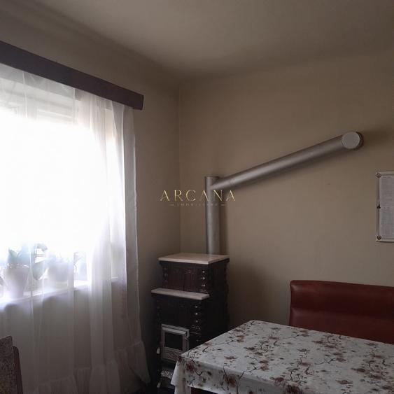 Casă individuală cu 2 camere cu Teren 10126 Mp în Jibou