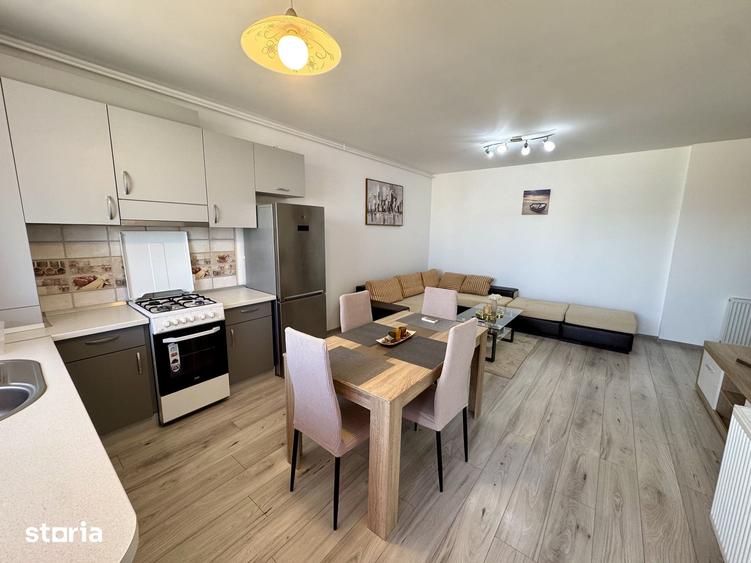 Apartament cu 2 camere semidecomandat în Subcetate