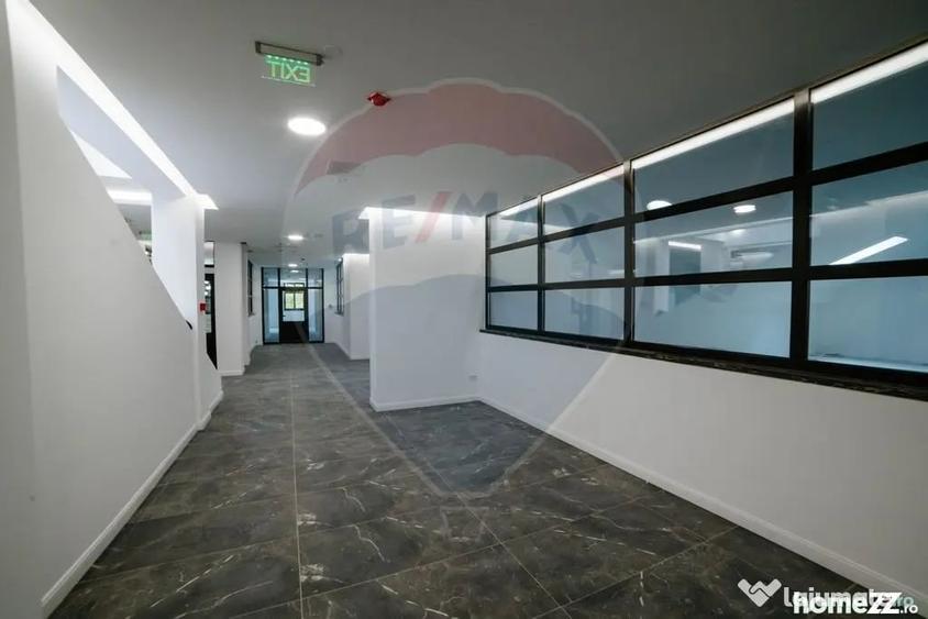 Spațiu comercial, de 245 mp, în Ultracentral