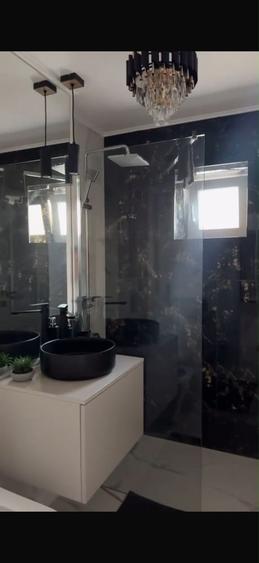 Apartament cu 2 camere nedecomandat în Obor