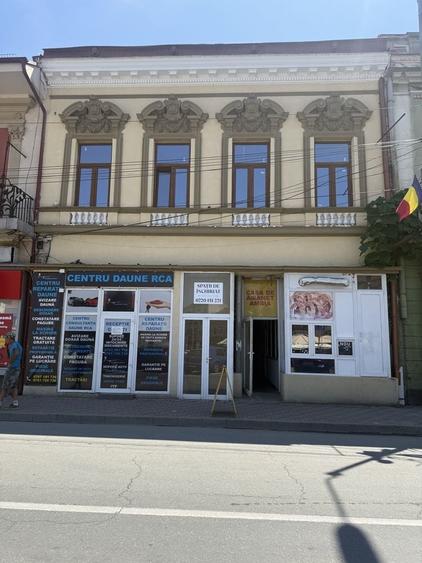 Casă cu 4 camere în Central