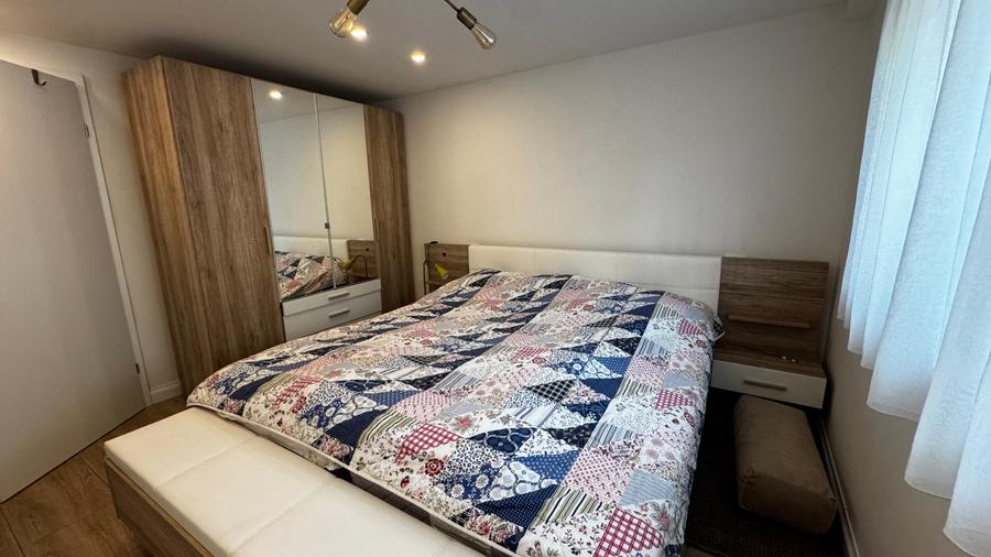 Duplex cu 7 camere cu Canalizare în Blumăna