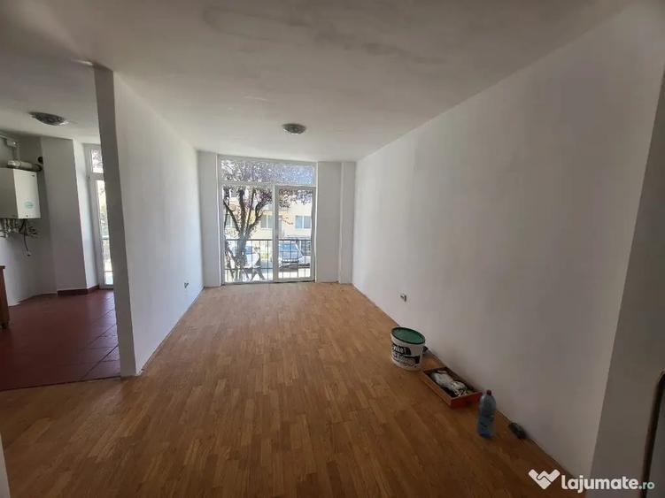 Garsonieră semidecomandată în Florești