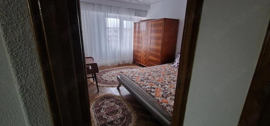 Apartament cu 3 camere decomandat în Tomis III