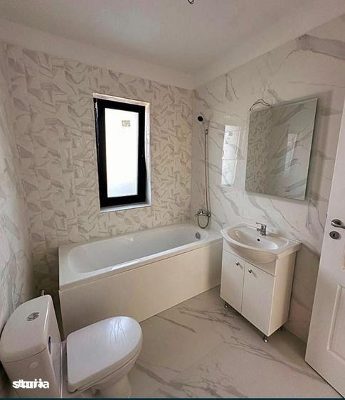 Casă cu 4 camere cu Teren 400 Mp în Clinceni
