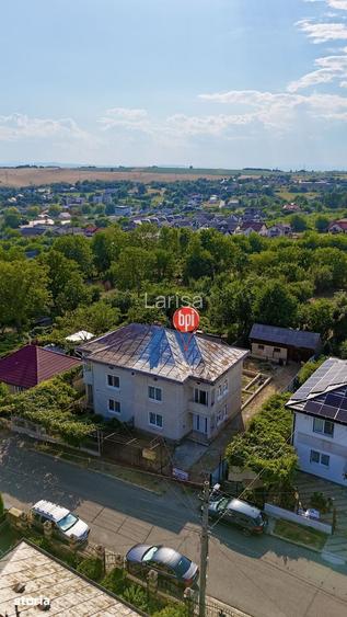 SE VINDE CASA (tip duplex), in FALTICENI, jud. Suceava