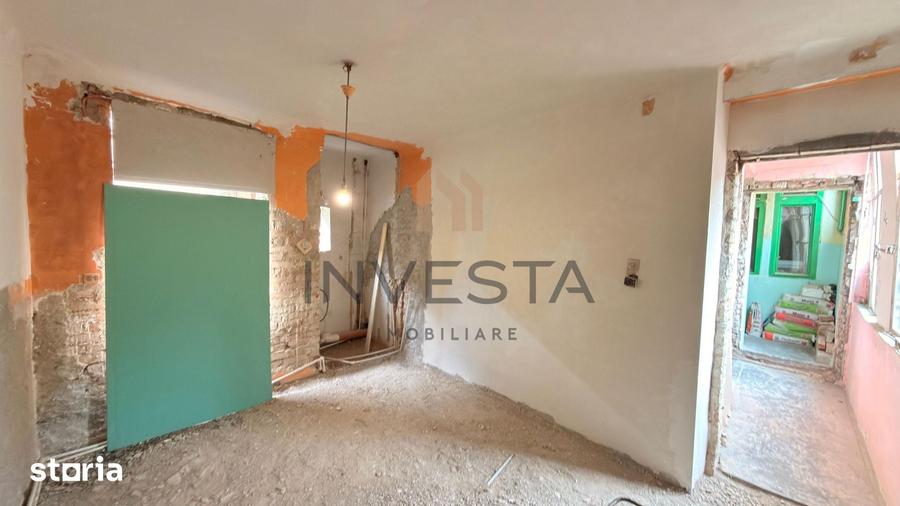 Apartament cu 3 camere decomandat în Central