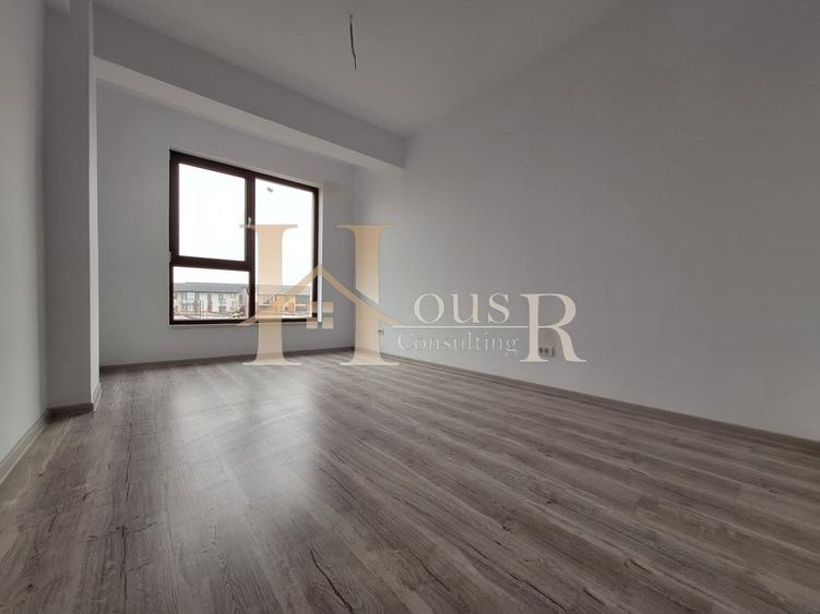 Apartament cu 3 camere decomandat în Girocului