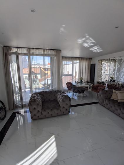 Apartament de vânzare, 2 camere, 62 mp, Central Horea - 1