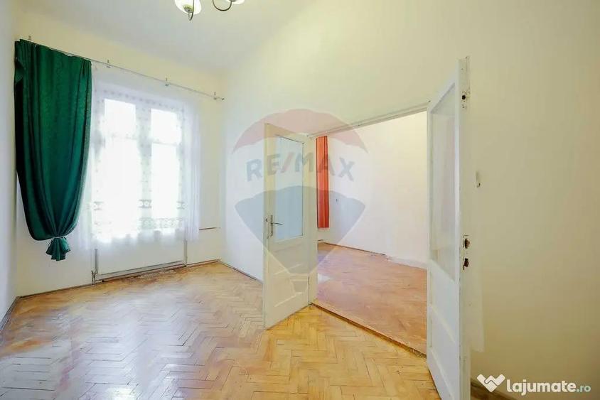 Apartament cu 2 camere de vanzare, cladire istorica, u... - 13