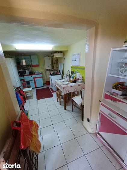 Casa cu 3 camere si garaj / str. PACII - 3