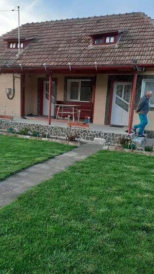 Vand casa in comuna Chinteni sat Feiurdeni - 1