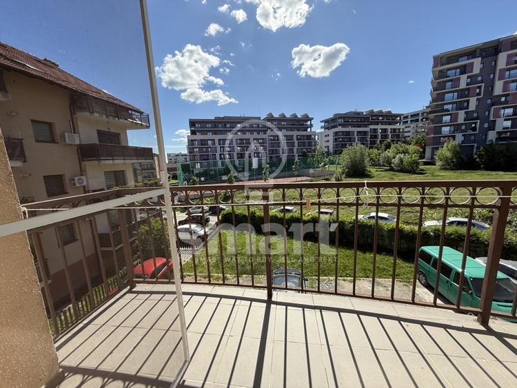 Apartament cu 4 camere semidecomandat în Bună Ziua