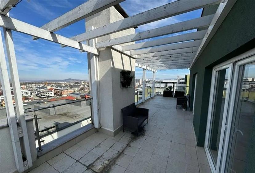 View superb pe trei laturi, Tractorul, Brasov - 9