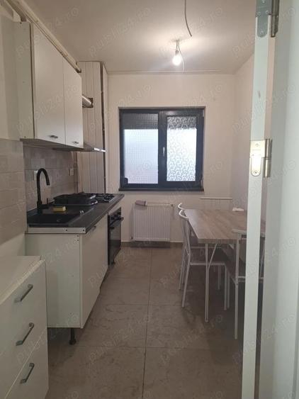 Ofer spre inchiriere ap - 4