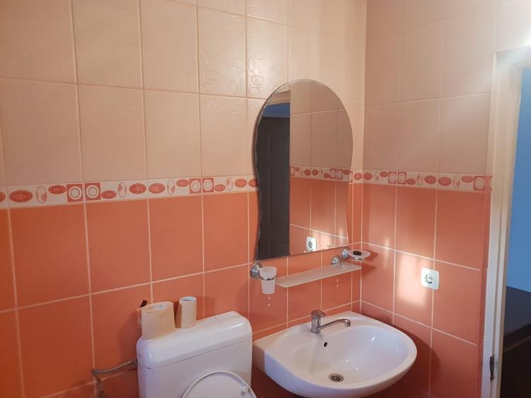 Chirie apartament cu o camera Bradet mobilat utilat 1000lei /luna - 6