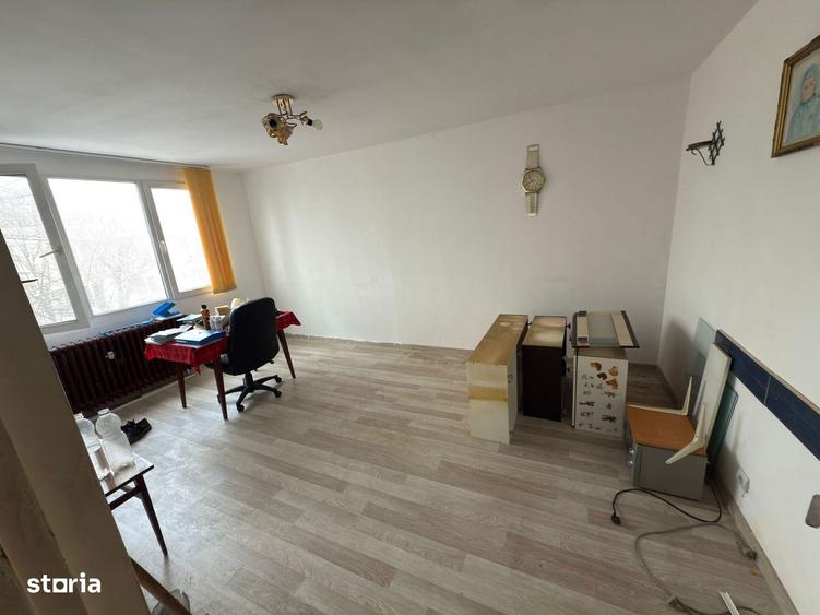 Apartament incapator, patru camere, Resita-Berceni, 120.000 negociabi - 11