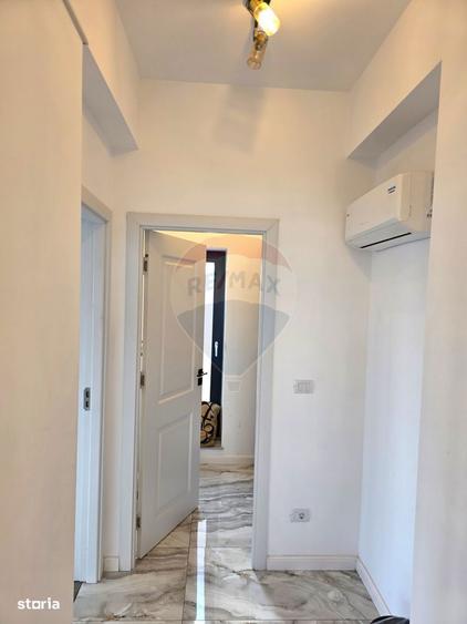 Casa / Vila din 2024 de vanzare in zona Micro 14 - 2