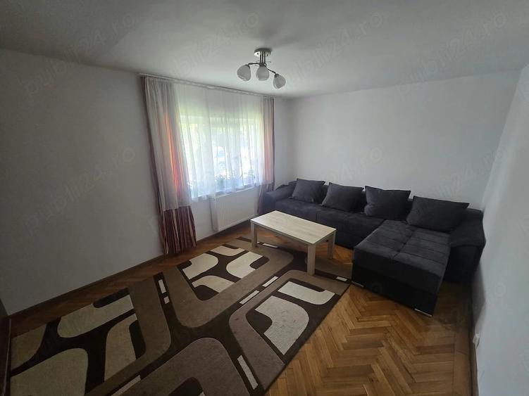 Apartament cu 2 camere decomandat în Vitrometan