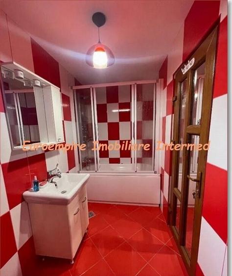 De inchiriat casa zona Bratianu Constanta - 10