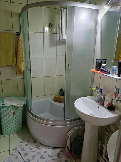 Apartament cu 2 camere decomandat în Micro 39